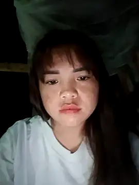 Snapshot of AnHa19 chatting on October 2025 10:51:01 PM AnHa19 online show from October 2025 10:51:01 PM