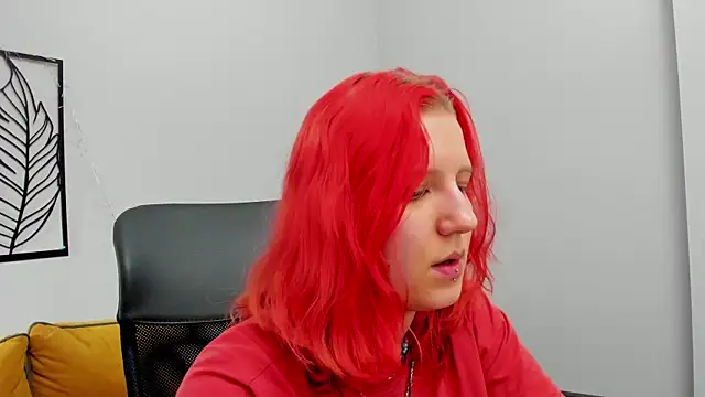 Snapshot of Hailey_Foxy chatting on April 2026 12:07:02 PM Hailey Foxy online show from April 2026 12:07:02 PM