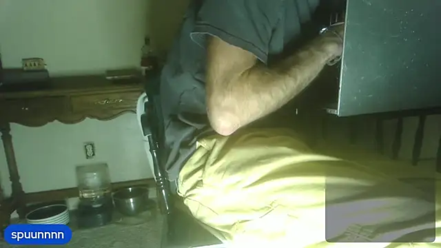 hungspundick1 online show from November 2025 08:12:01 AM