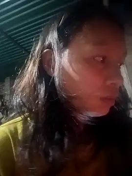 Snapshot of simi-lucy chatting on September 2025 11:05:02 PM simi-lucy online show from September 2025 11:05:02 PM