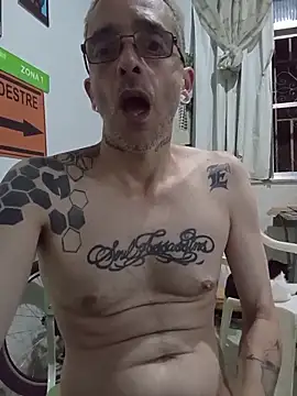 dinho carioca online show from March 2026 04:35:01 AM