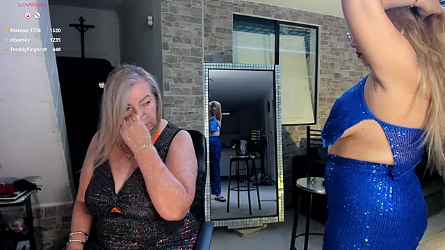 Snapshot of _SARAI_DUPONT chatting on April 2026 10:11:01 PM SARAI DUPONT online show from April 2026 10:11:01 PM