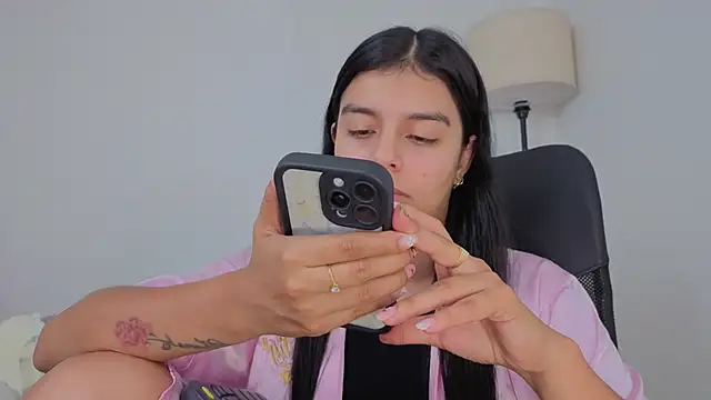 valerihouse online show from October 2025 12:41:02 AM