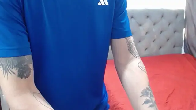 g0lden boss online show from December 2025 09:54:01 PM