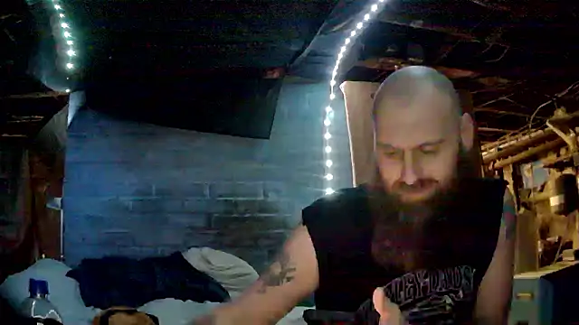 Snapshot of Cowboy815 chatting on January 2026 11:53:01 PM Cowboy815 online show from January 2026 11:53:01 PM