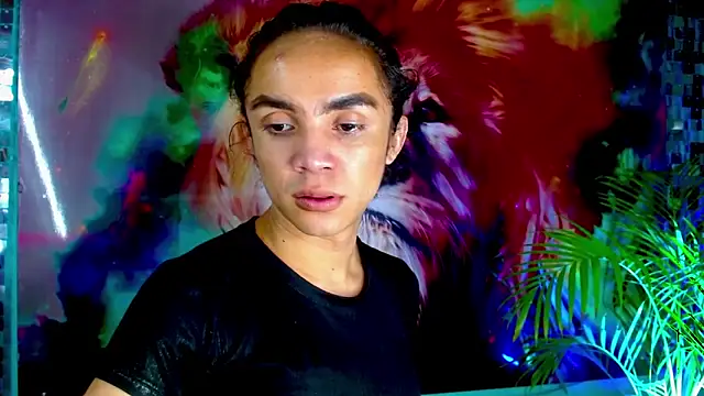 Snapshot of Cristal_Gem1 chatting on September 2025 06:31:02 PM Cristal Gem1 online show from September 2025 06:31:02 PM