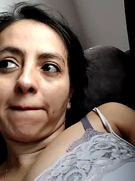 salo-rousee online show from September 2025 08:56:01 PM