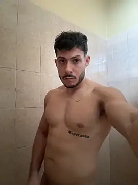 Snapshot of Darg98 chatting on October 2025 10:18:02 PM Darg98 online show from October 2025 10:18:02 PM