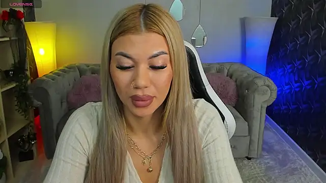 xPuka online show from January 2026 05:15:02 PM