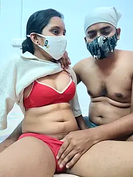 Snapshot of Miss_Riya20 chatting on April 2026 12:58:02 PM Miss Riya20 online show from April 2026 12:58:02 PM