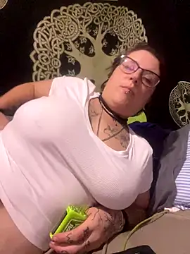 Harleesinn online show from September 2025 02:44:02 AM