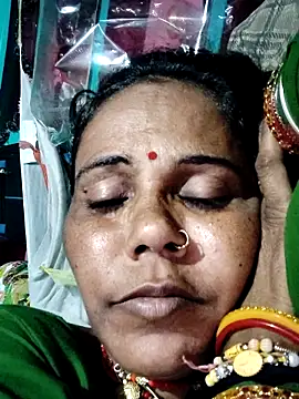 Pooja750 online show from September 2025 07:36:01 PM