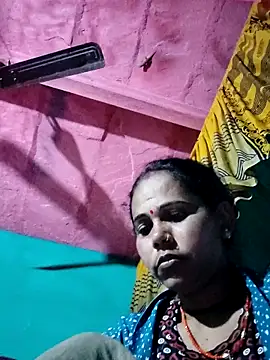 Pooja750 online show from January 2026 07:45:01 PM