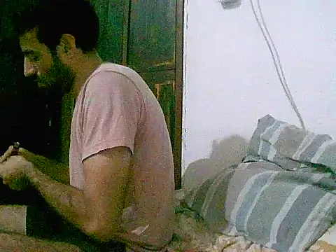 Snapshot of Deivid32t chatting on November 2025 12:10:02 AM Deivid32t online show from November 2025 12:10:02 AM