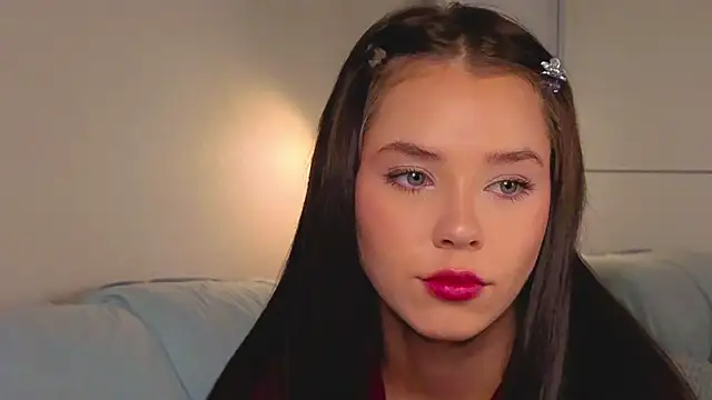 slyshypie online show from September 2025 01:57:02 PM