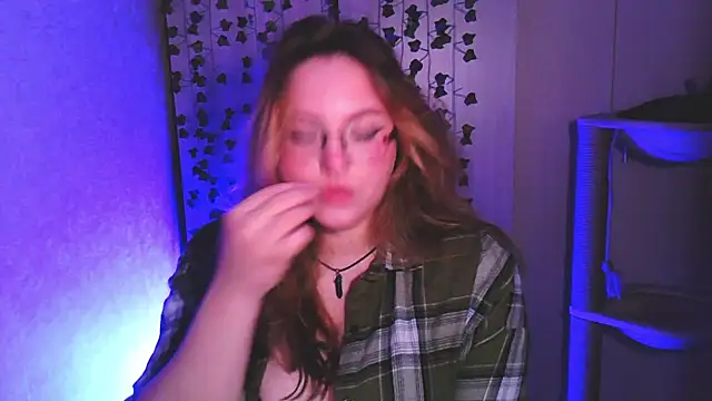 ZayaRush online show from September 2025 06:26:02 AM