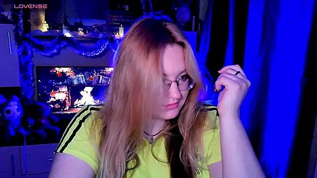 ZayaRush online show from November 2025 10:25:02 AM