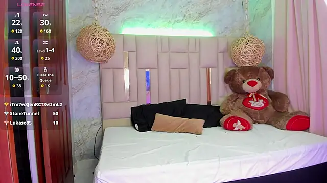 Snapshot of badfairy chatting on November 2025 06:18:02 AM badfairy online show from November 2025 06:18:02 AM