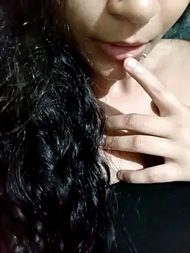 Snapshot of clarinha2 chatting on October 2025 01:03:02 AM clarinha2 online show from October 2025 01:03:02 AM