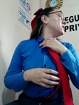 Hannah-colx online show from April 2026 07:07:02 PM