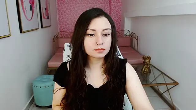 Eva Roussell online show from April 2026 01:38:01 PM