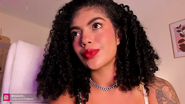 Snapshot of miss_curazao chatting on July 2026 12:43:01 PM miss curazao online show from July 2026 12:43:01 PM