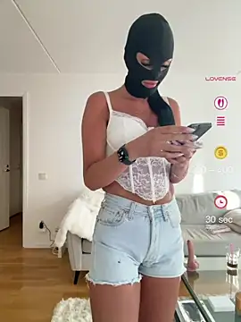 swedishbaddie online show from June 2026 05:55:02 PM