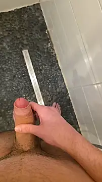 Snapshot of Lucari27 chatting on January 2026 07:05:02 PM Lucari27 online show from January 2026 07:05:02 PM