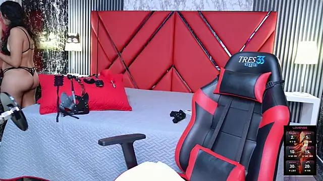 Snapshot of Violet_sl4ve chatting on March 2026 02:08:01 PM Violet sl4ve online show from March 2026 02:08:01 PM