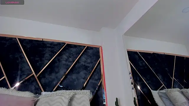 Snapshot of SusanaHenao chatting on December 2025 06:28:01 PM SusanaHenao online show from December 2025 06:28:01 PM