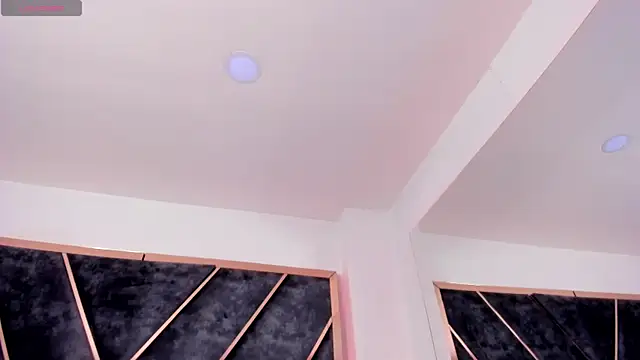 Snapshot of SusanaHenao chatting on April 2026 05:03:01 PM SusanaHenao online show from April 2026 05:03:01 PM