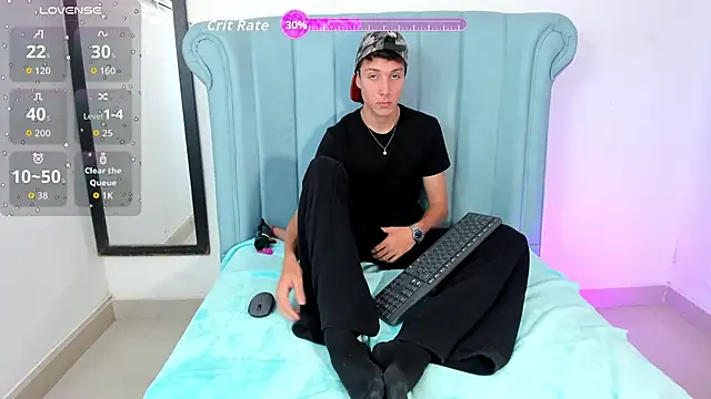 LittleDanny  online show from February 2026 08:38:02 PM