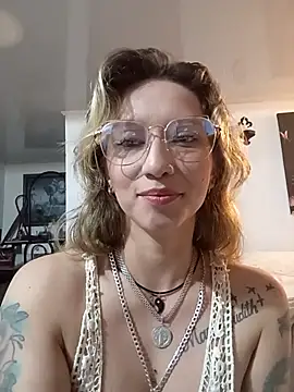 Snapshot of Licethf00x chatting on November 2025 01:59:01 AM Licethf00x online show from November 2025 01:59:01 AM