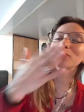Snapshot of Licethf00x chatting on December 2025 01:00:01 AM Licethf00x online show from December 2025 01:00:01 AM