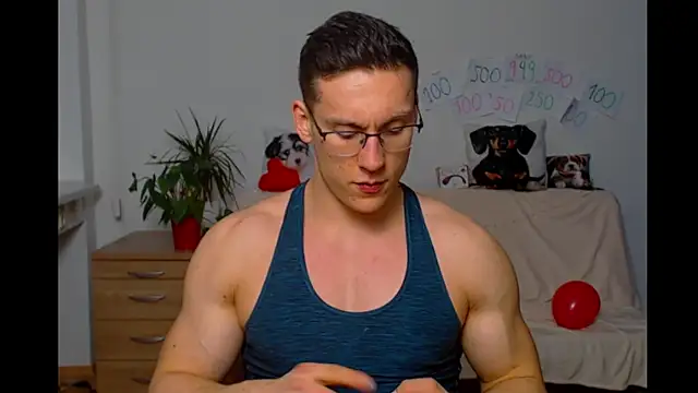 ZeinMiracles online show from January 2026 10:37:02 PM