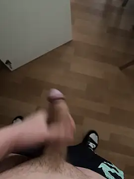 Snapshot of cook907920 chatting on April 2026 01:25:02 PM cook907920 online show from April 2026 01:25:02 PM