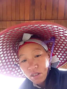 Snapshot of tcm-cute chatting on September 2025 02:28:02 AM tcm-cute online show from September 2025 02:28:02 AM