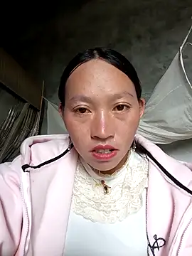 Snapshot of tcm-cute chatting on October 2025 05:04:02 AM tcm-cute online show from October 2025 05:04:02 AM