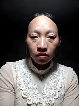 Snapshot of tcm-cute chatting on October 2025 09:46:02 PM tcm-cute online show from October 2025 09:46:02 PM