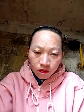 Snapshot of tcm-cute chatting on December 2025 05:13:01 AM tcm-cute online show from December 2025 05:13:01 AM