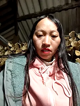 Snapshot of tcm-cute chatting on December 2025 01:17:02 PM tcm-cute online show from December 2025 01:17:02 PM