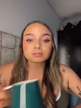 AnnyLopezzz  online show from April 2026 06:08:01 AM