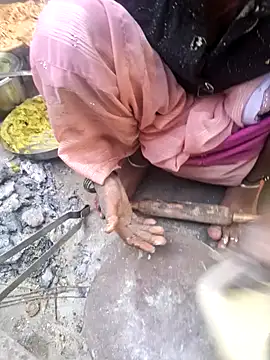 parmila203 online show from February 2026 02:51:02 AM