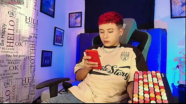 Michael Lopez 1 online show from September 2025 06:57:01 PM