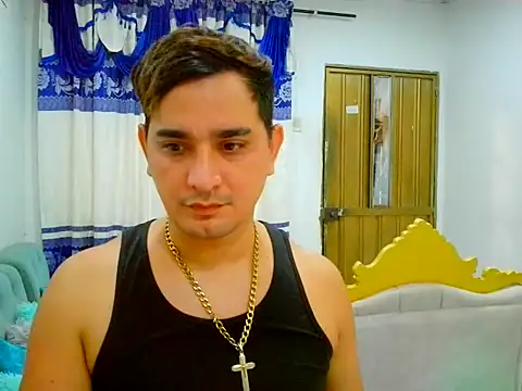 Snapshot of JHOVA23CM chatting on October 2025 04:44:02 AM JHOVA23CM online show from October 2025 04:44:02 AM