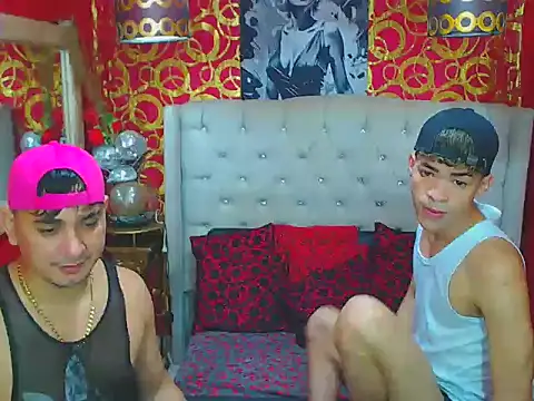 Snapshot of JHOVA23CM chatting on October 2025 06:59:01 PM JHOVA23CM online show from October 2025 06:59:01 PM