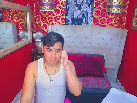 Snapshot of JHOVA23CM chatting on November 2025 07:23:01 PM JHOVA23CM online show from November 2025 07:23:01 PM