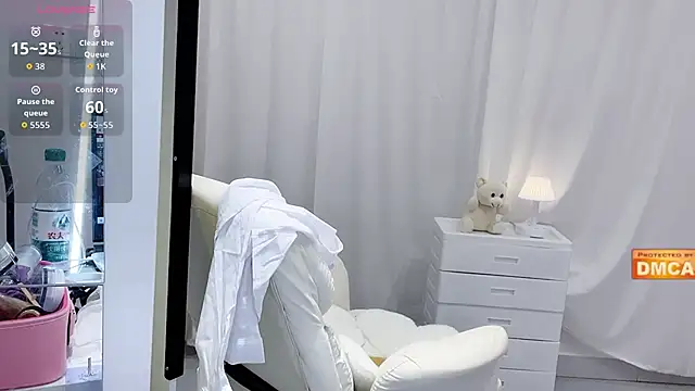 Snapshot of Nabi518- chatting on October 2025 09:43:01 AM Nabi518- online show from October 2025 09:43:01 AM