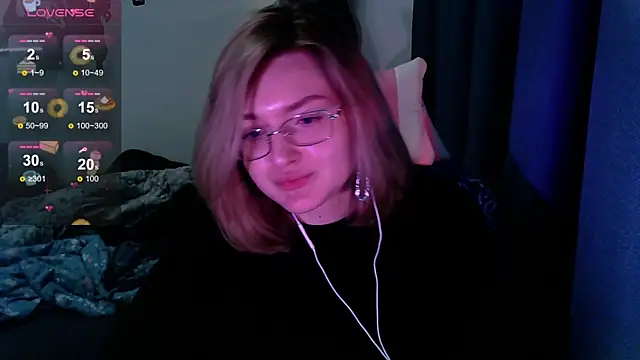 cute1stranger online show from September 2025 02:19:01 PM