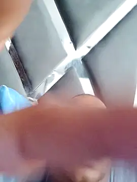 Snapshot of Perropa chatting on April 2026 03:20:02 PM Perropa online show from April 2026 03:20:02 PM